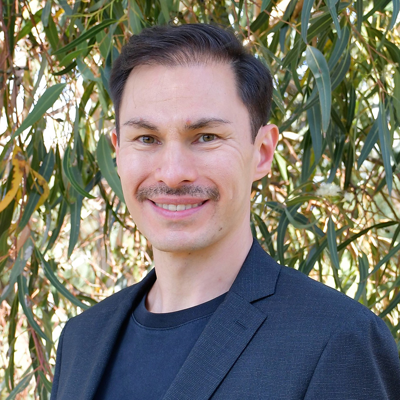 Jon-Ma-800×800