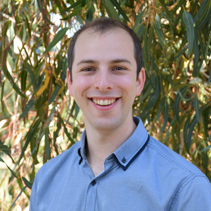 Nathan-Linton-800×800
